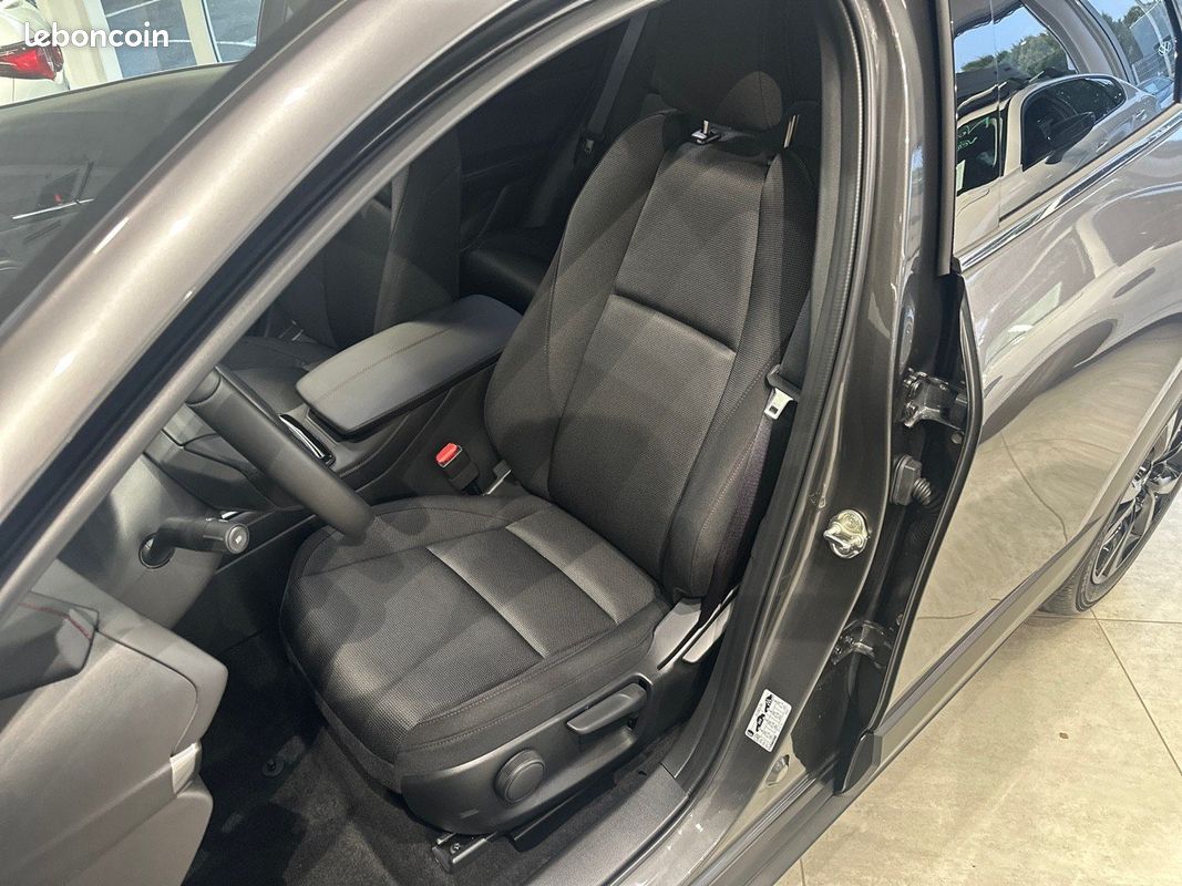 MAZDA CX-30 2.0L e-SKYACTIV X M Hybrid 186 ch 4x2 BVA6 Homura (image 27)