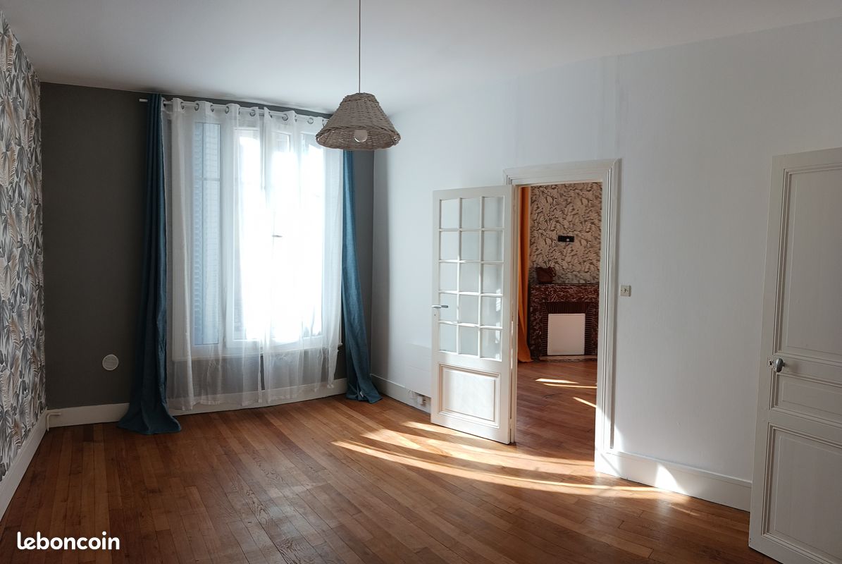 Appartement 2 pièces 45 m² · à Vierzon · 45 m² · 500 €