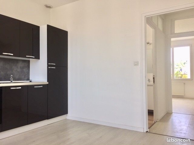 Appartement 4 pièces 82 m² · à Landerneau · 82 m² · 795 €/mois
