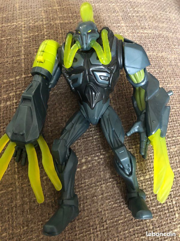 Mattel Max Steel Combattenti Base Toxzon TV (7/2013) Y1391