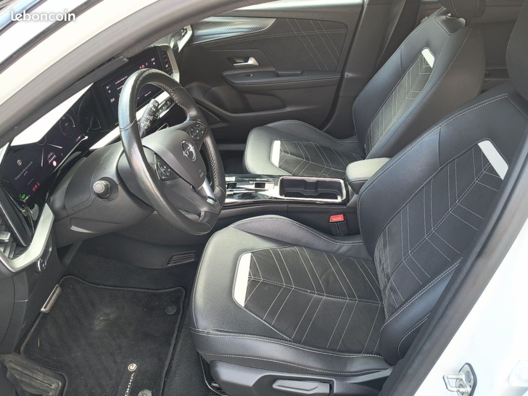 Opel Mokka (2) BEV 50KWH ULTIMATE AUTO (image 16)