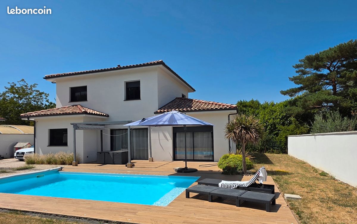 Maison 6 pièces 138 m² · à Pechbonnieu · 138 m² · 459 000 €