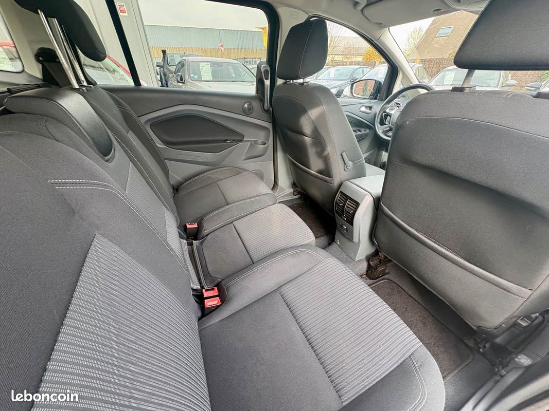Ford g.c-max (image 12)