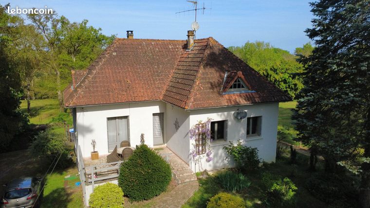 Propriété 7 pièces 156 m²