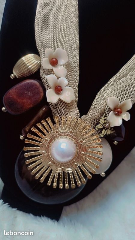 Jewelry (image 2)