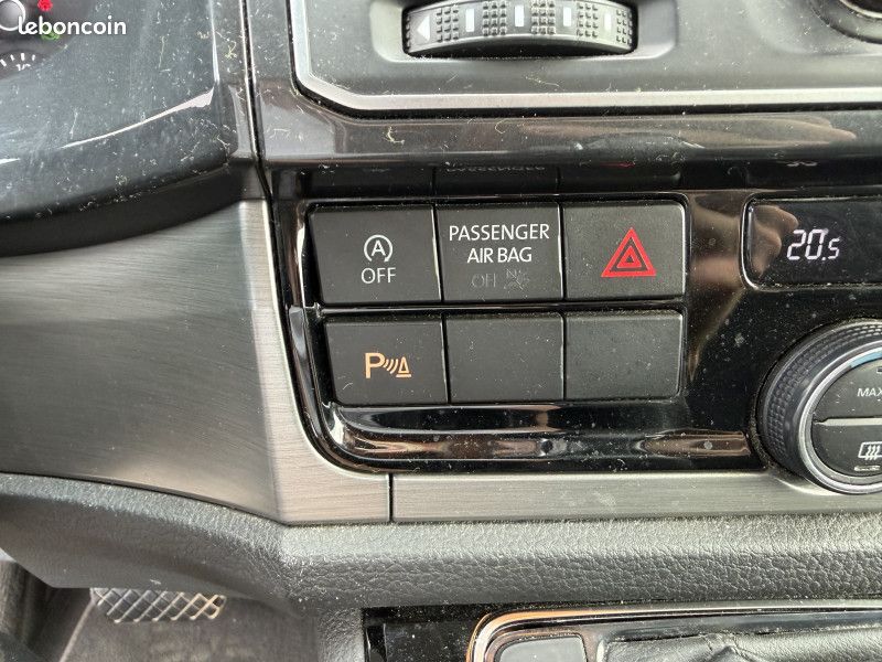 Volkswagen MULTIVAN 2.0 TDI 150CH BLUEMOTION TECHNOLOGY CARAT DSG7 COURT (image 22)