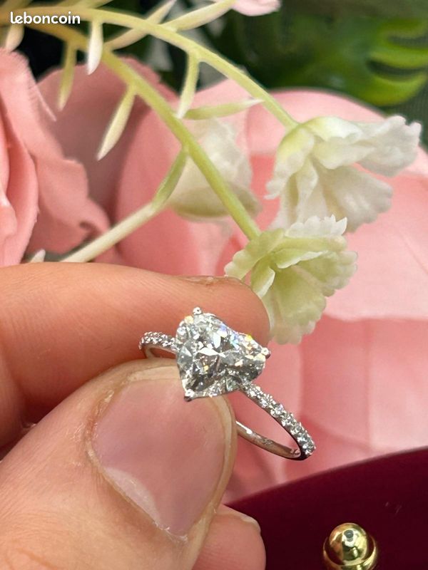 Bague Or 18 Carats Coeur Et Diamants - 0,12 Ct - 2,14 G - Taille 54