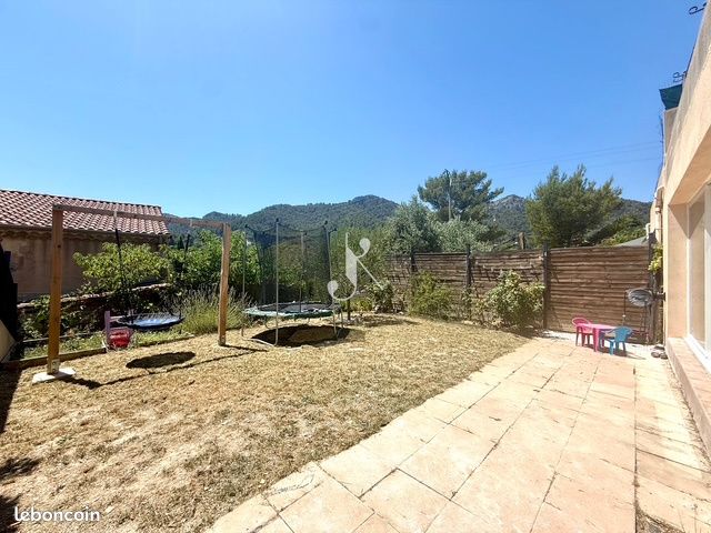 Appartement 3 pièces 71 m² · à Saint-Savournin · 71 m² · 285 000 €