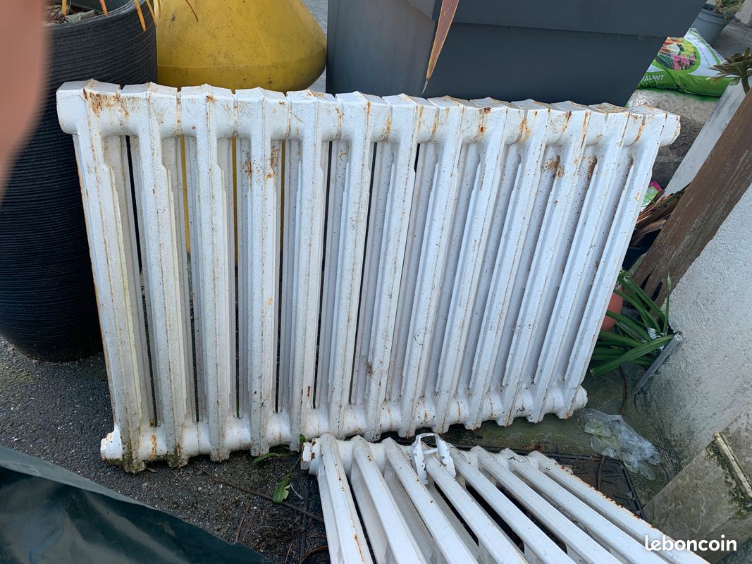 Radiateur en fonte (image 1)