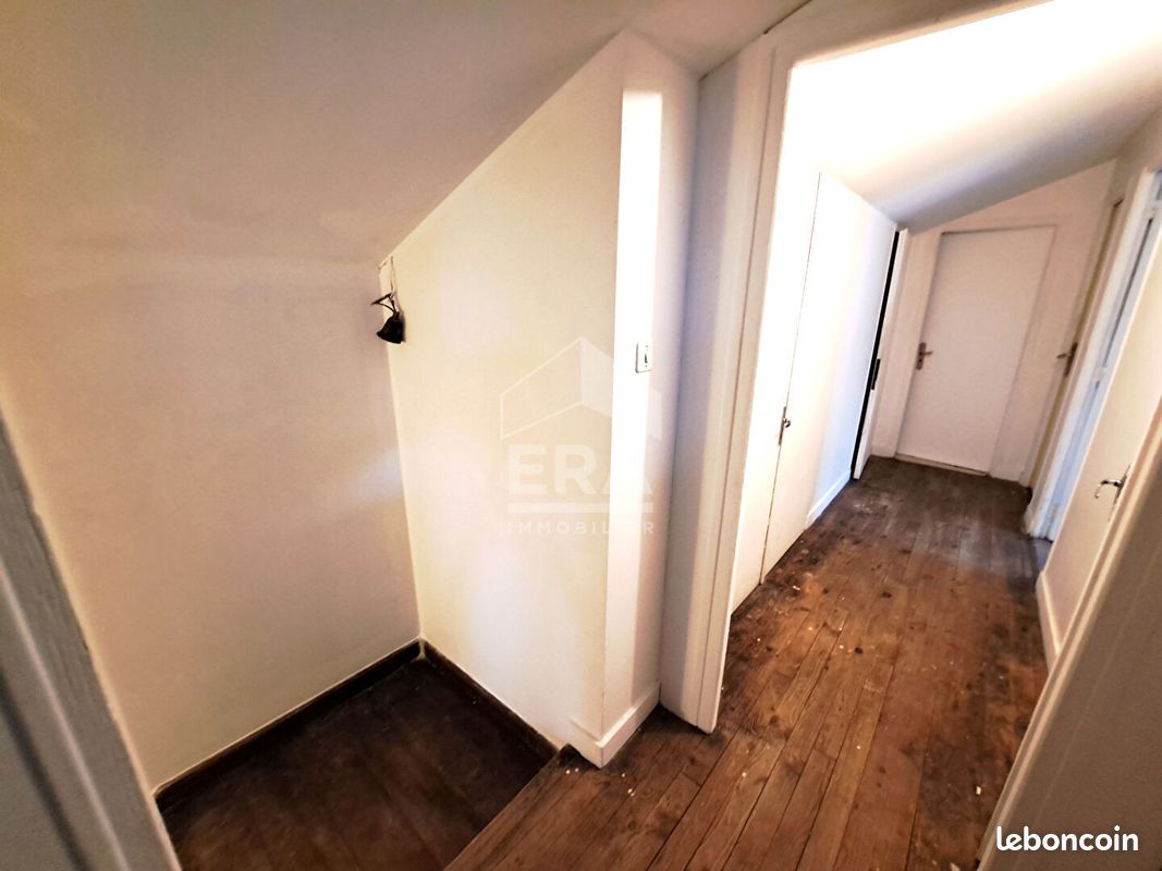 Maison 5 pièces 111 m² - Jarnac 16200 (image 3)