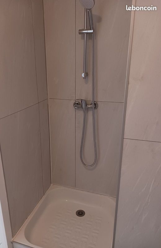 Loue studio 20 m² a poitiers - libre de suite - Poitiers 86000 (image principale 1)