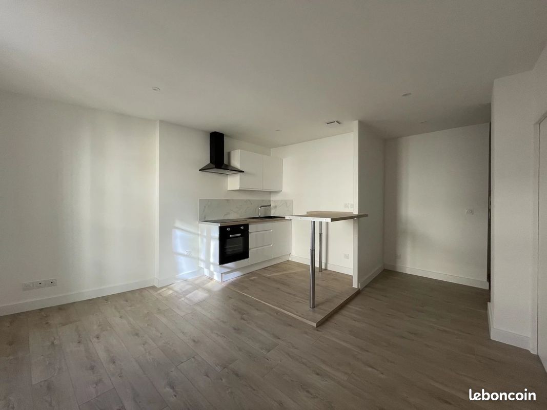 Appartement 2 pièces 34 m² · à Montélimar · 34 m² · 485 €/mois