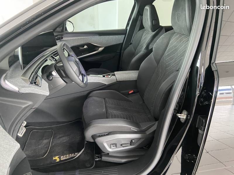 Peugeot 3008 Hybrid 145 e-DCS6 GT (image 13)