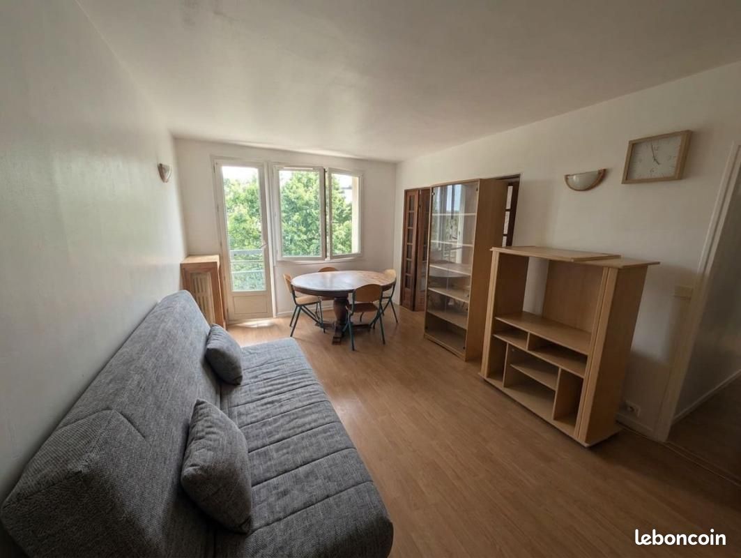 Appartement 4 pièces 66 m² · à Ris-Orangis · 66 m² · 1 100 €/mois