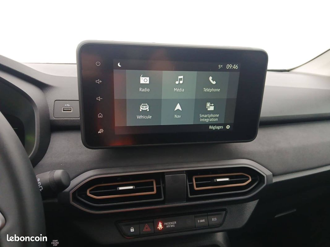 DACIA Jogger Hybrid 140 7 places GSR2 Extreme (image 16)