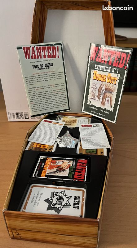 Jeu de société Les Experts TILSIT + Extension No 1 - complet