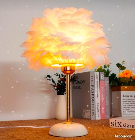Abat-Jour En Plumes Blanches - Lampe Décorative Moelleuse Pour Chambre, Salon Et Événements, Diamètre 25cm
