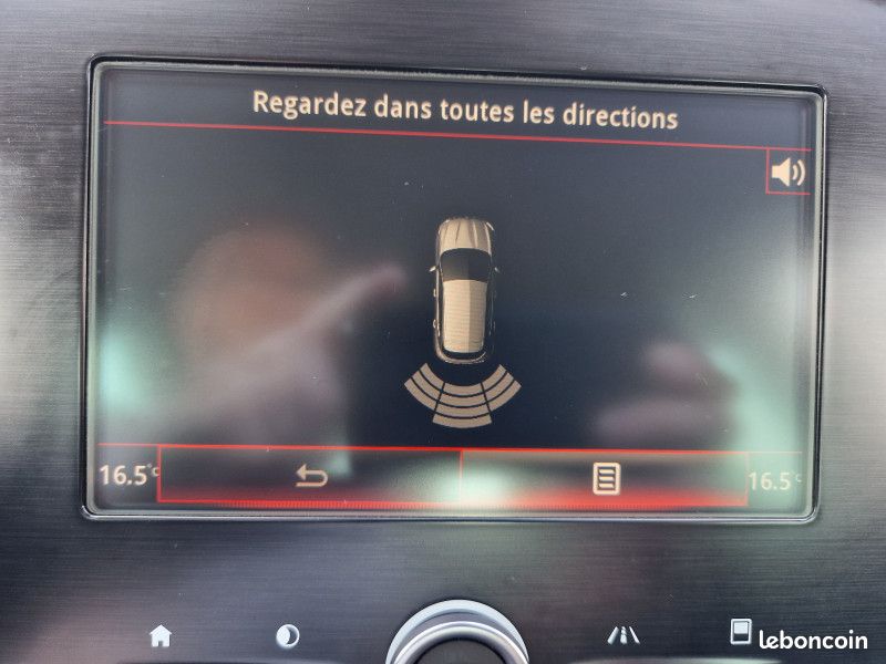 Renault MEGANE IV 1.2 TCE 130CH ENERGY LIMITED (image 16)