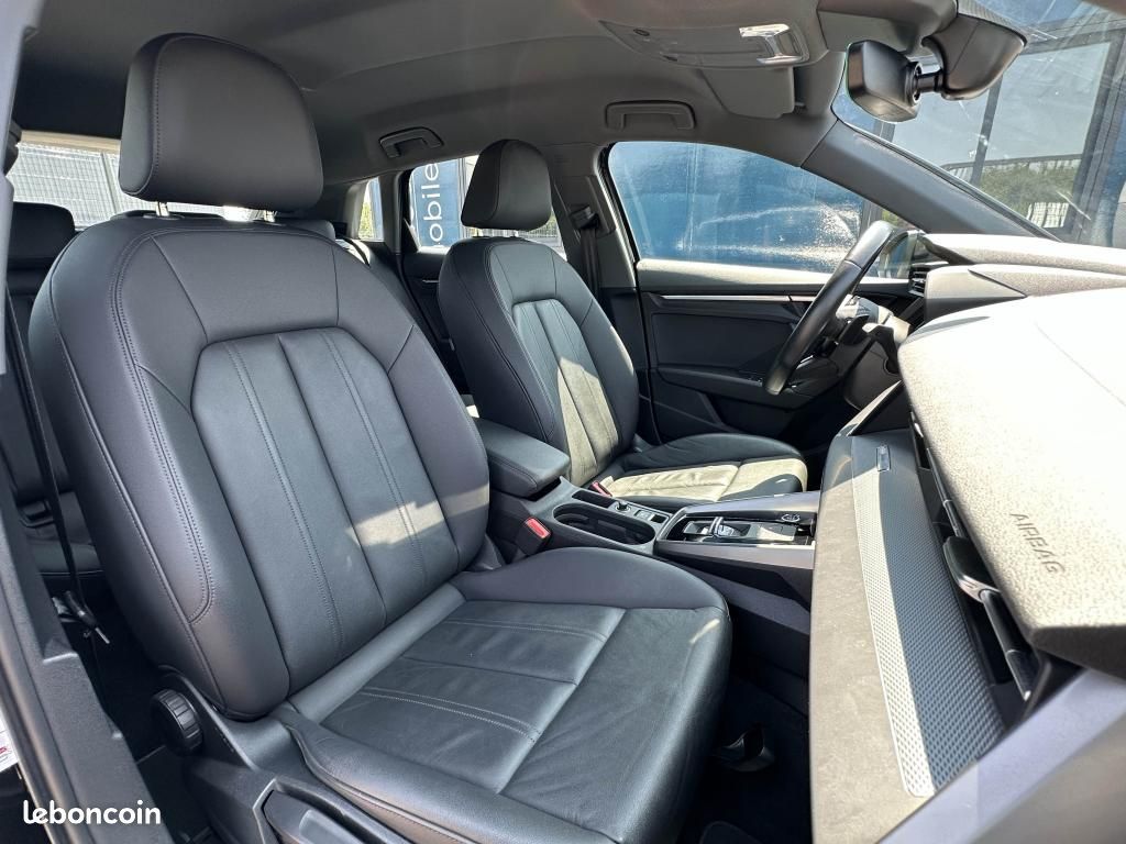 AUDI A3 Sportback 2.0 35 TDI 150 S-Tronic 7 Design luxe (image 9)