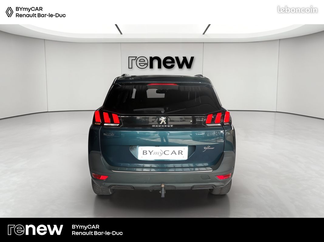 PEUGEOT 5008 PureTech 130ch S&S EAT8 Allure (image 4)