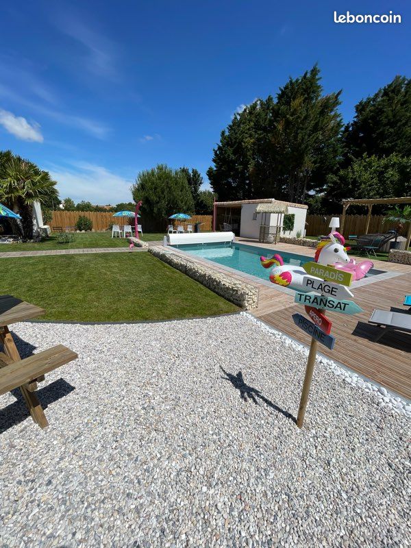 Maison 6 pièces 175 m² · à Saint-Agnant · 175 m² · 380 000 €