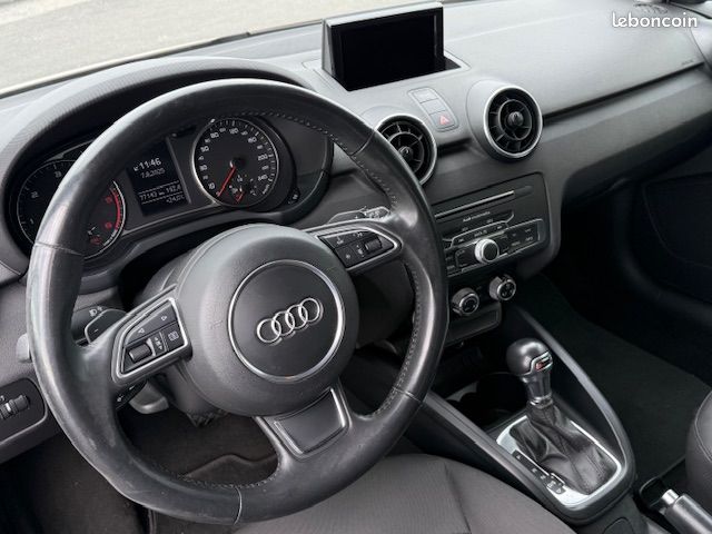 Superbe A1 1.6 TDI 116ch Business line S tronic 7 (image 4)