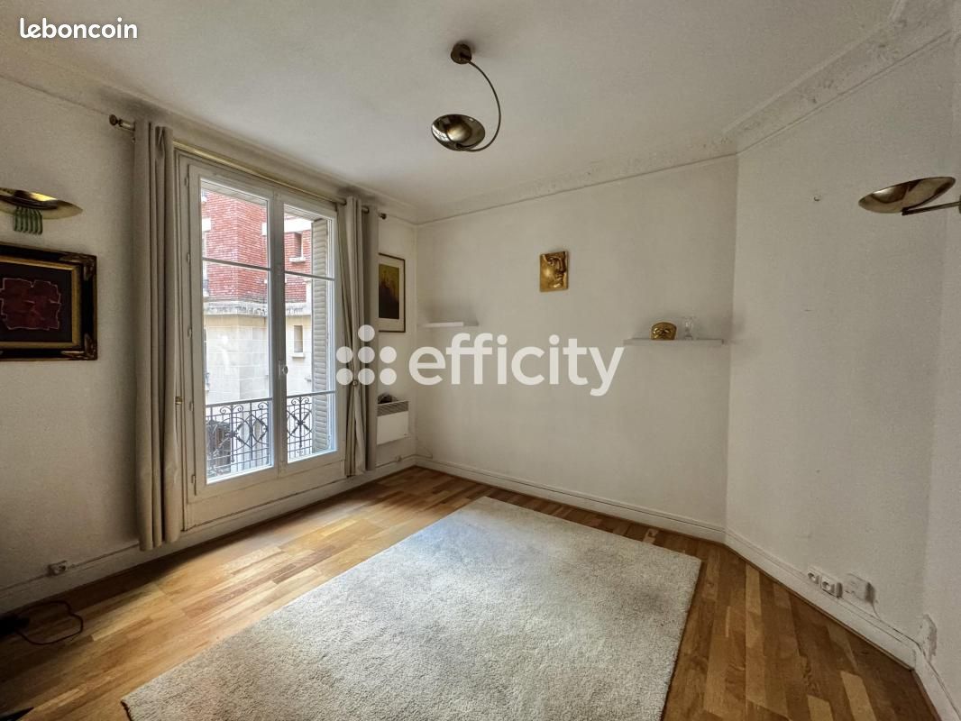 Appartement 2 pièces 45 m² · à Paris · 45 m² · 375 000 €