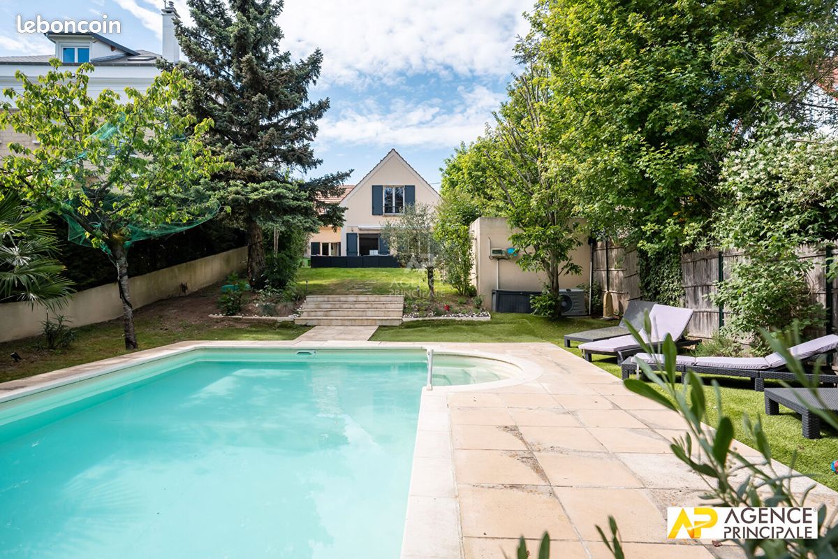 Maison 6 pièces 138 m² · à Maisons-Laffitte · 138 m² · 1 470 000 €