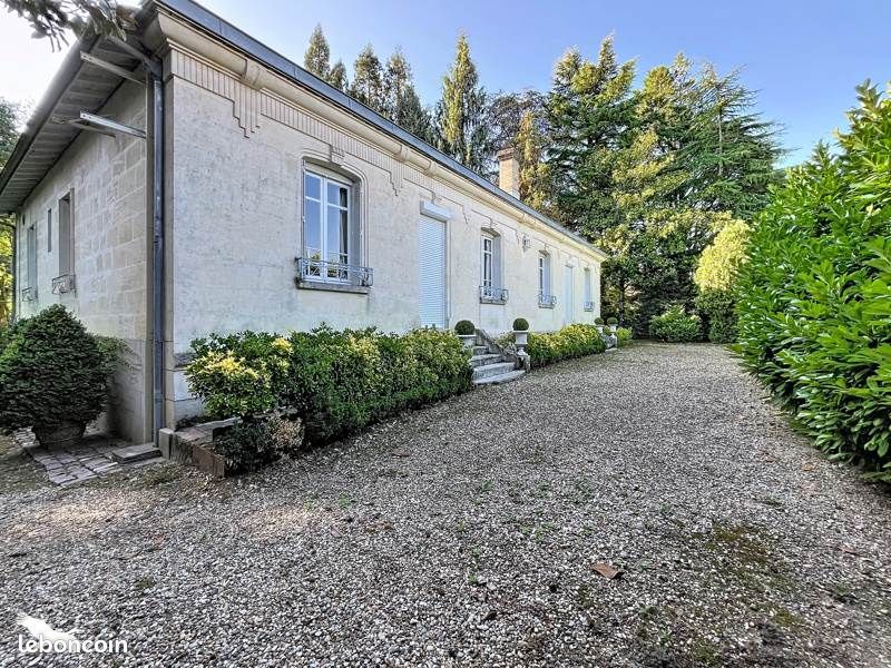 Maison 7 pièces 225 m² · à Gradignan · 225 m² · 795 000 €