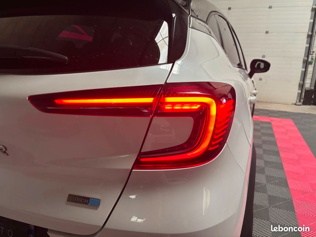 Renault CAPTUR Captur E-Tech Plug-in 160 (image 38)