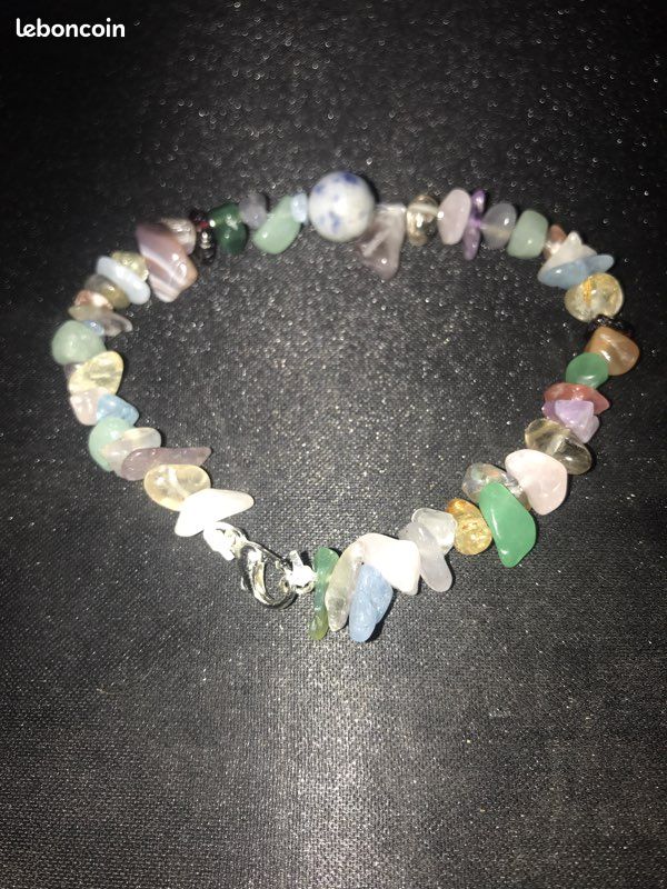 Bracelet en pierre (image 2)
