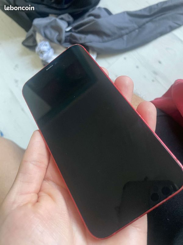 IPhone 12 (image 1)