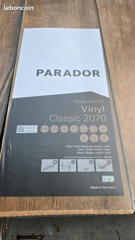 100M2 Lames Vinyles PVC PARADOR CLASSIC 2070 CHENE EXPLORER CARAMEL FONCE (image 1)