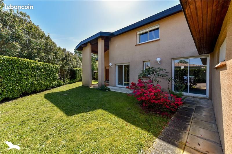 Maison 7 pièces 258 m² · à Toulouse · 258 m² · 660 000 €
