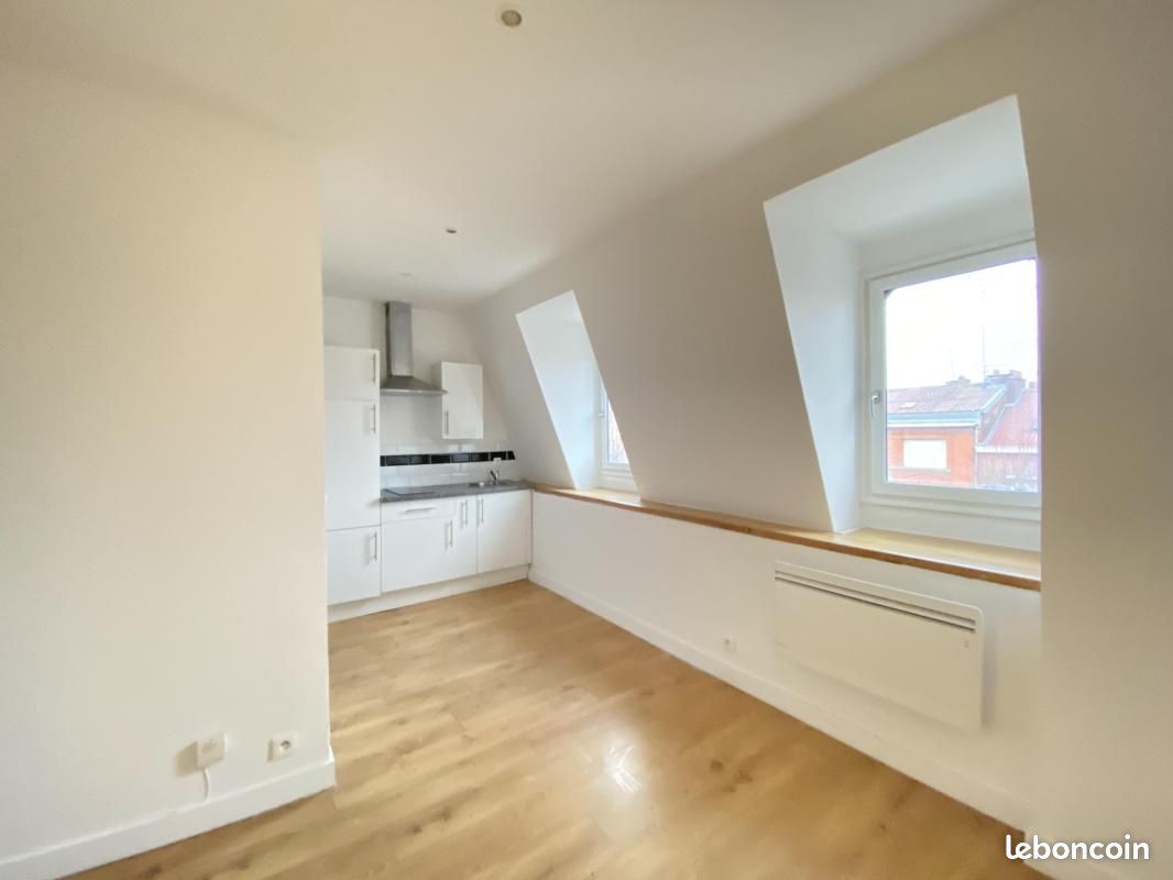 Appartement 1 pièce 18 m² · à Valenciennes · 18 m² · 380 €/mois