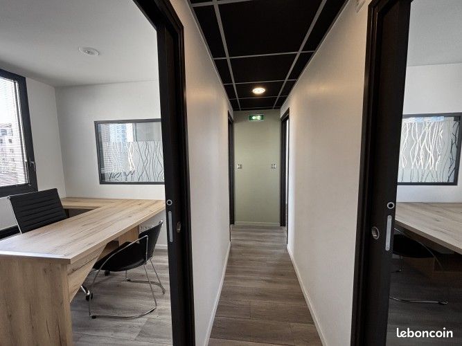 Bureaux 125 m² (image 1)