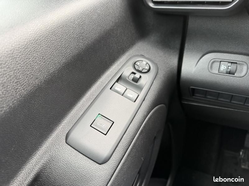 Citroen Berlingo Van M 650kg BlueHDi 100 S&S Driver BVM5 (image 12)