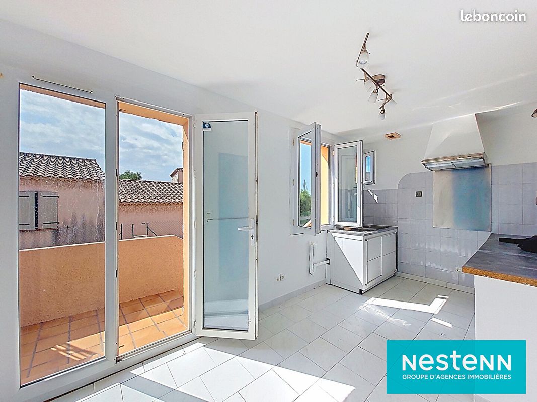 Appartement 3 pièces 60 m² · à Istres · 60 m² · 715 €