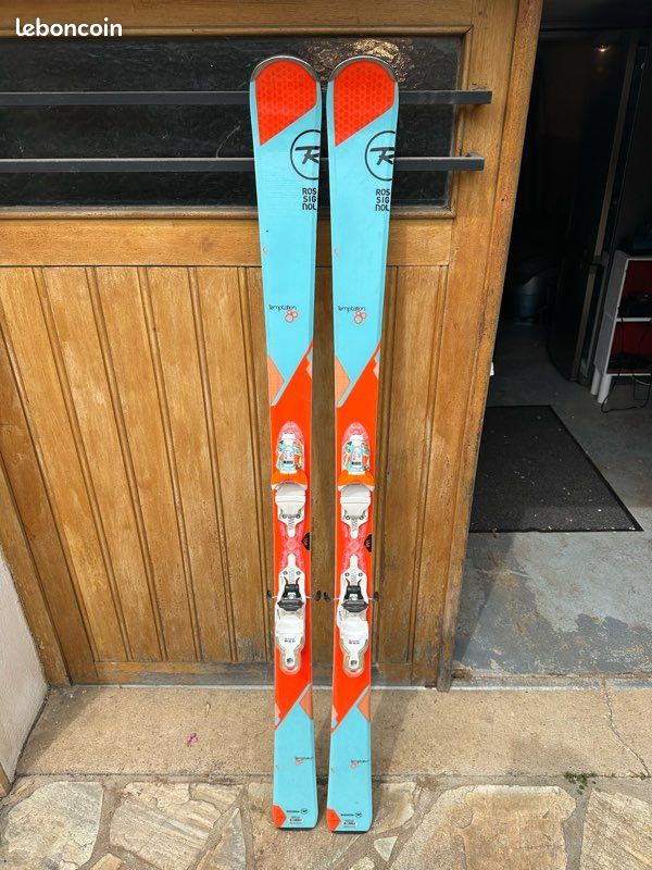 Ski (image 1)