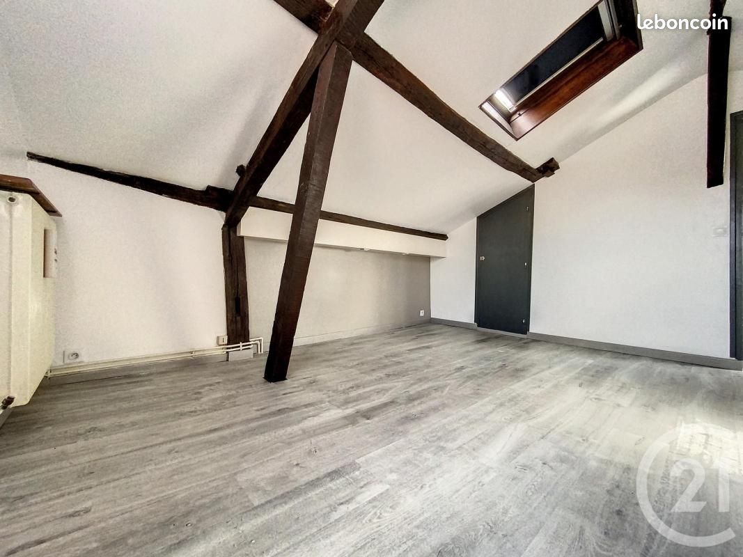 Appartement a louer chalons-en-champagne - 2 pièce(s) - 76 m2 - Surfyn