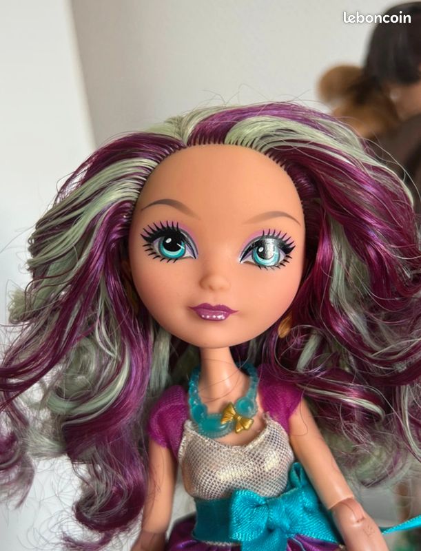 Poupée Ever After High Madeline Hatter – Mattel – Collection, Neuve Sous Blister