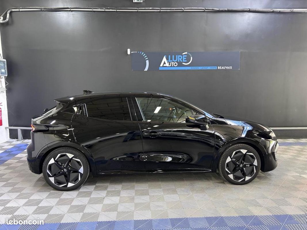 RENAULT CLIO VI 1.2 Tce 115 Techno + Pack Safety + Pack Hiver + Jantes 18\'\' à -12% (image 2)