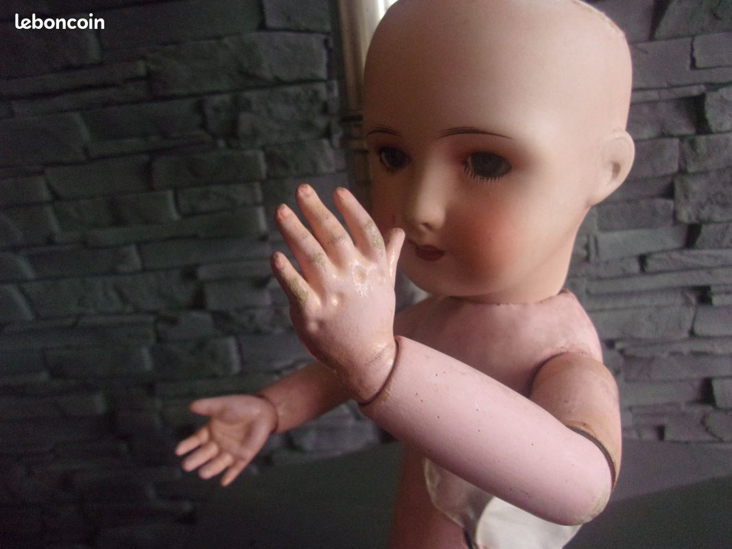 Ancienne et jolie tête de poupée UNIS FRANCE 301 TAILLE 5