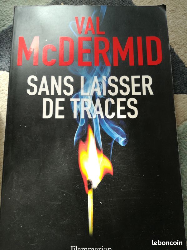 Sans laisser de traces. VAL MCDERMID (image 1)