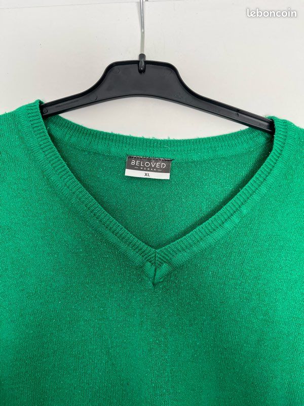 Pull long col V femme (image 3)