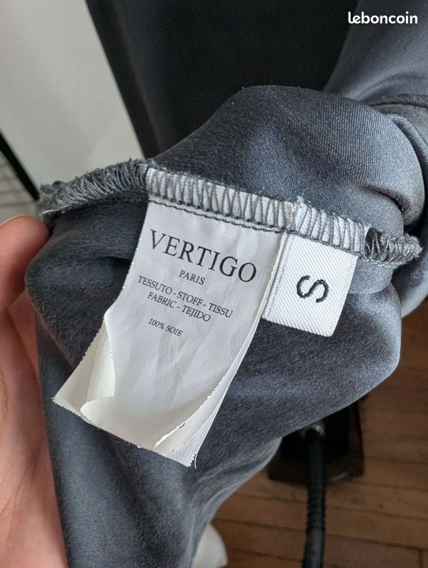 Top débardeur Vertigo satiné velours bleu gris taille 36-38 excellent état (image 3)