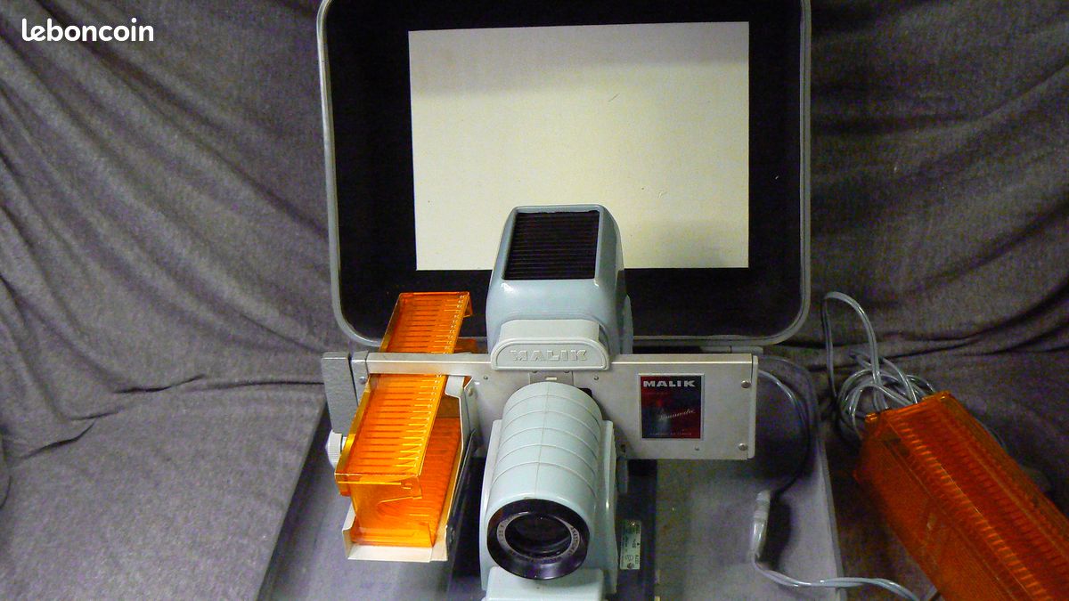 Malik Projecteur diapo (image 2)