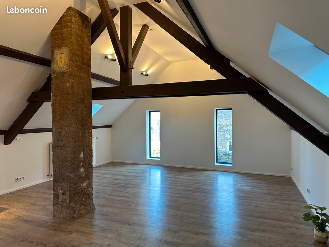Appartement 2 pièces 90 m² · à Bitche · 90 m² · 700 €