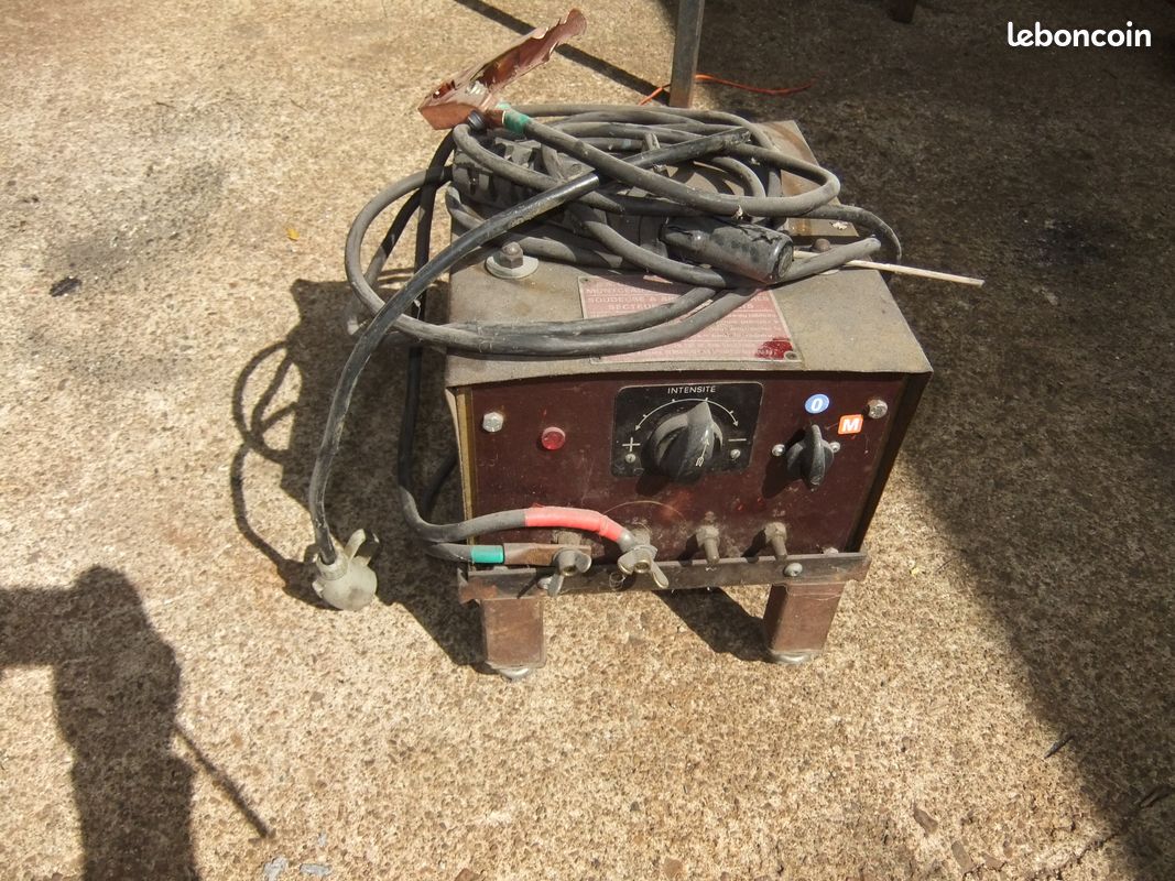 Poste à souder rotatif (image 1)