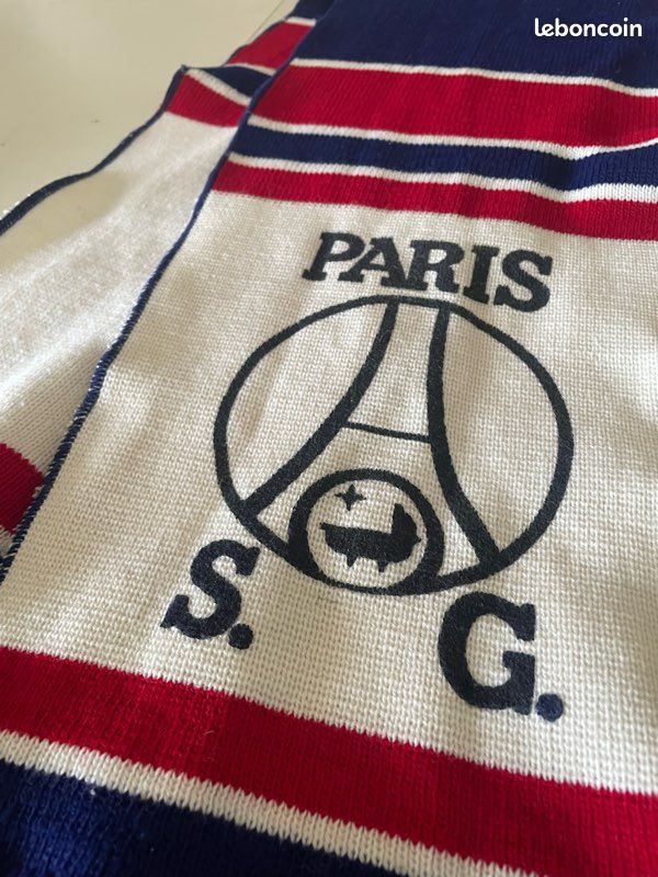 Écharpe PSG Paris Saint Germain officiel – Souvenir Paris